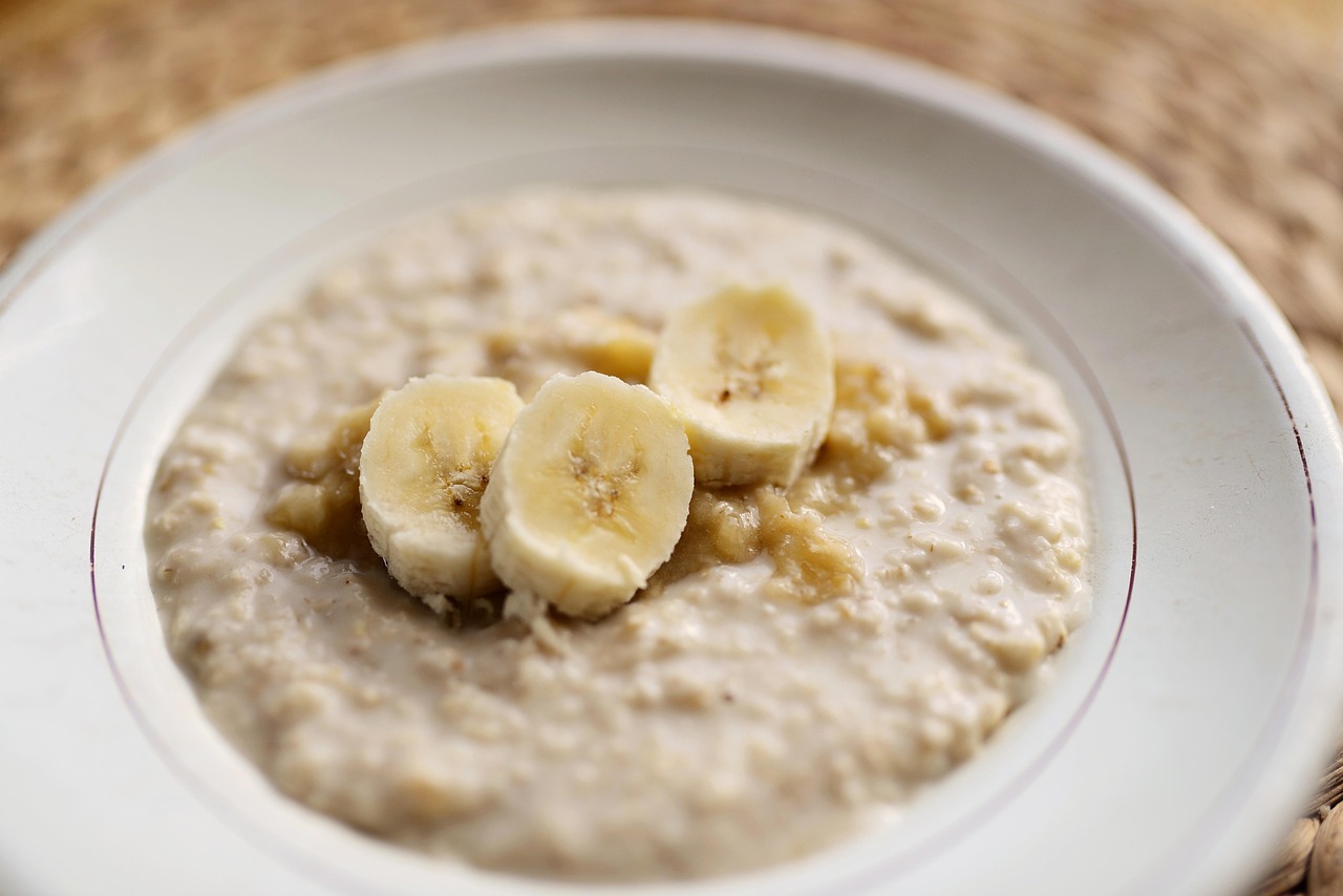 porridge, banana, baby food, meal, breakfast, oats, porridge, porridge, porridge, banana, banana, banana, banana, breakfast, oats, oats, oats, oats, oats